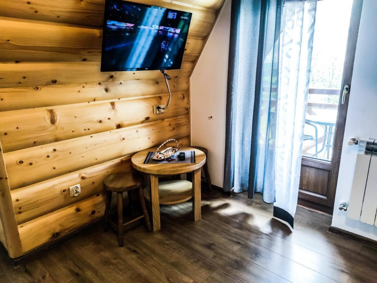 Szostak Apartament Banska Nizna Eksteriør bilde