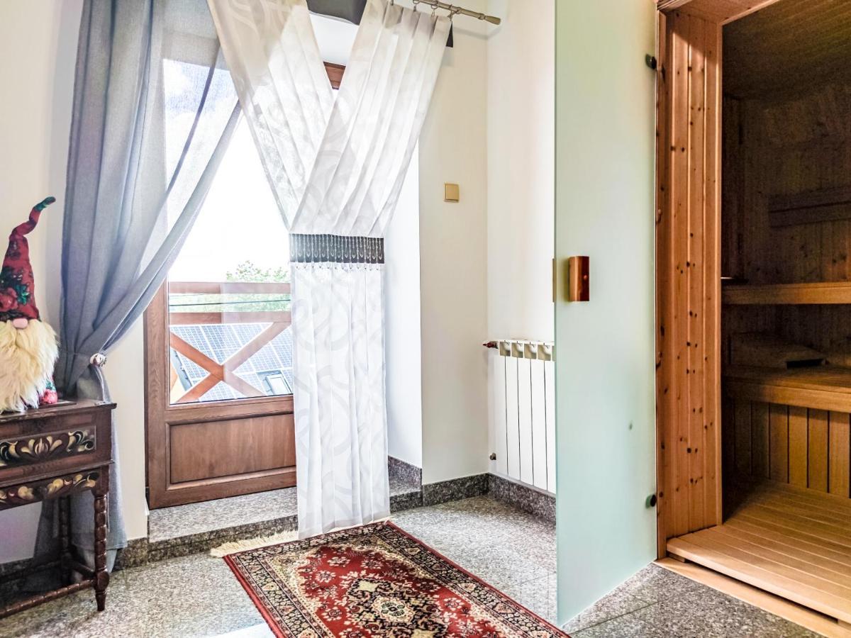Szostak Apartament Banska Nizna Eksteriør bilde
