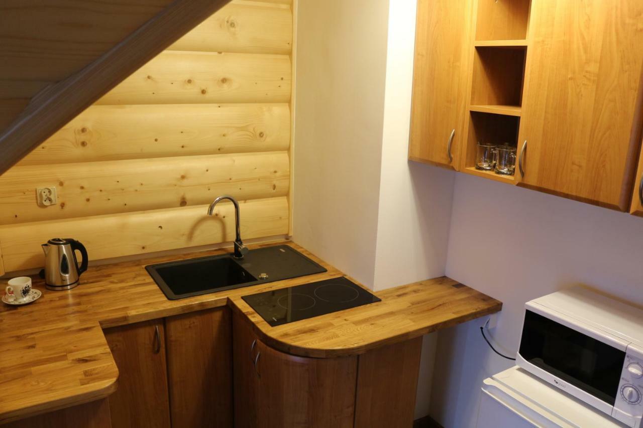 Szostak Apartament Banska Nizna Eksteriør bilde